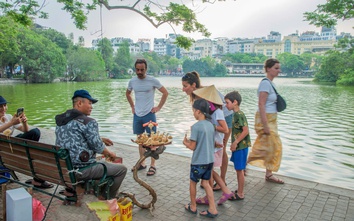Việt Nam – Sức hút tháng Tư trong mắt bạn bè bốn phương