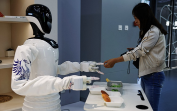 Công nghệ robot hình người: Cơ hội hay rủi ro cho lực lượng lao động