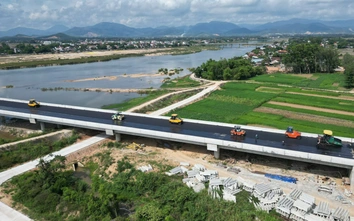 Dãi nắng, trắng đêm giữ tiến độ cao tốc Hoài Nhơn - Quy Nhơn