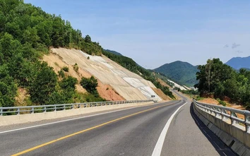 Ngày 29/5 khởi công mở rộng đồng bộ cao tốc 4 làn xe nối Huế với Đà Nẵng
