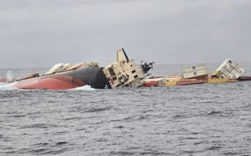 Chìm tàu container ngoài khơi bang Kerala, Ấn Độ ban bố tình trạng khẩn cấp