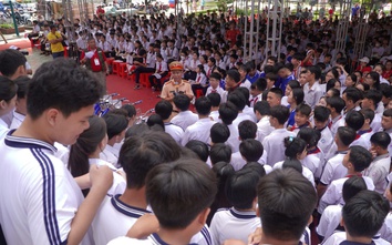 Sôi nổi hoạt động tuyên truyền ATGT học đường lần thứ III tại Cà Mau