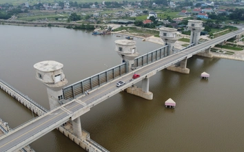 Sắp vận hành cống ngăn mặn lớn nhất miền Bắc trên sông Lèn