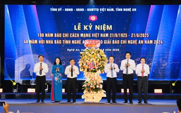 Đội ngũ những người làm báo Nghệ An nêu cao “tâm trong - trí sáng - bút sắc”