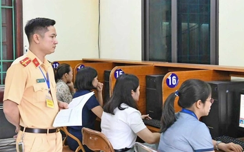 Từ 1/6, học viên nào vẫn thi sát hạch lái xe theo bộ câu hỏi cũ?