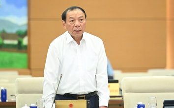 ĐBQH vô tình mặc trang phục gắn logo doanh nghiệp có phải là quảng cáo?