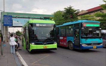 Toàn cảnh giao thông 7/6: Buýt điện Hà Nội - Bước tiến của đô thị văn minh