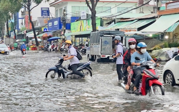 Đổ nghìn tỷ chống ngập, vì sao nhiều nơi vẫn “mưa là thành sông”?