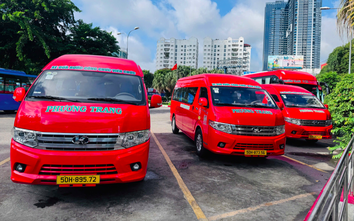 Công chức từ Bình Dương, Bà Rịa - Vũng Tàu đi xe đưa rước về TP.HCM làm việc tăng