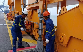Nhiều cảng biển tại Hải Phòng, Quảng Ninh tạm dừng làm hàng để ứng phó bão số 3