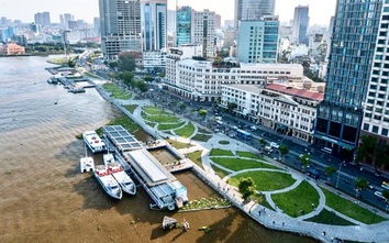 TP.HCM kiểm tra an toàn phương tiện thủy tại bến Bạch Đằng