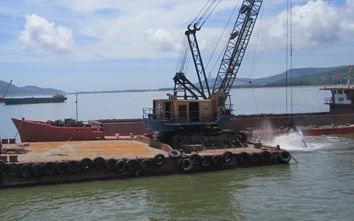 Các dự án nạo vét luồng hàng hải công cộng đang thi công đến đâu?
