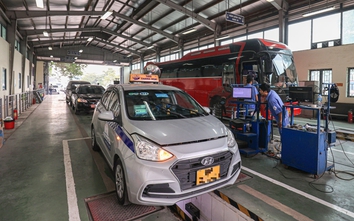Khẩn trương gỡ khó kiểm định xe kinh doanh vận tải chưa đổi đăng ký xe