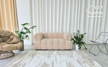 Tạo không gian ấm cúng với thảm trải sàn và đèn decor tại 127 HOME