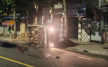 TP.HCM: Mô tô phân khối lớn tông lật xe tải, thanh niên 23 tuổi trọng thương