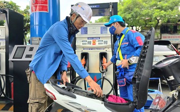 Gần 60 thương nhân phân phối xăng dầu rời thị trường, Bộ Công thương nói gì?