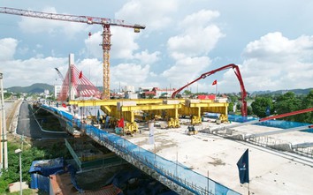 Thanh Hóa: Cầu vượt đường sắt Bắc - Nam tăng tốc về đích, thông xe đúng hẹn tháng 12