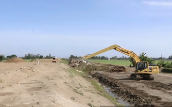 Cần Thơ: Địa phương khai thác chưa hết công suất, nhà thầu than thiếu cát làm cao tốc