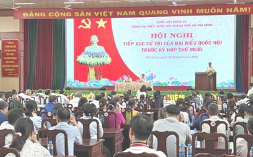 Tiếp xúc cử tri TP.HCM: Nhiều kiến nghị về đất đai, hạ tầng giao thông