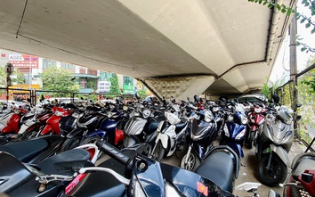Hà Nội sẽ xóa toàn bộ bãi xe dưới gầm cầu trong tháng 9