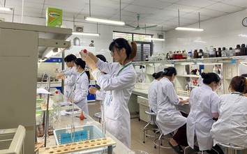 Học phí các trường Y Dược tăng mạnh năm 2025