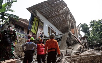 Sập hội trường ở Indonesia khiến hơn 80 người thương vong