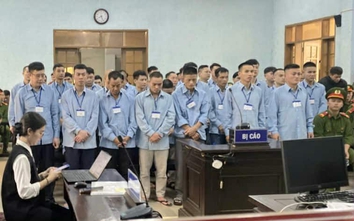 Gia Lai: 37 bị cáo chế tạo, mua bán, tàng trữ vũ khí trái phép lĩnh án