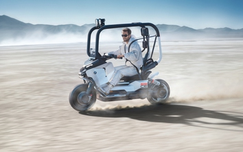 BMW trình làng xe máy điện có khung bảo vệ thép