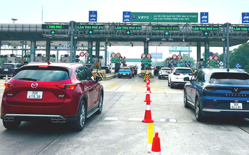 Xe dừng lưu thông trên 30 ngày: Chủ xe cần làm gì để được miễn phí đường bộ?