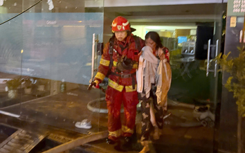 Tạm giữ nghi can đốt nhà nghỉ ở Hà Nội, cảnh sát giải cứu nhiều nạn nhân