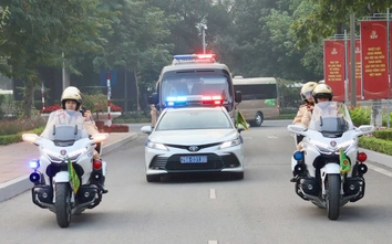 Công an Hà Nội diễn tập dẫn đoàn, bảo đảm giao thông phục vụ Đại hội XIV của Đảng