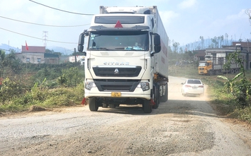 Hà Tĩnh: Tuyến đường kết nối quốc lộ 1A lên cao tốc Bắc - Nam xuống cấp nghiêm trọng