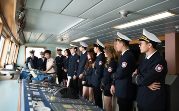 Mỗi cơ sở đào tạo thuyền viên phải có tối thiểu một tàu huấn luyện