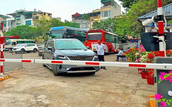 Gỡ khó thu phí không dừng bến xe, bãi đỗ