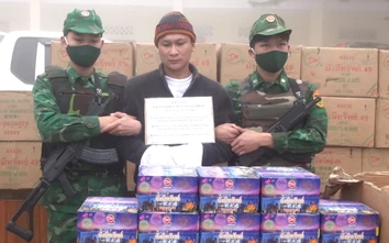 Thanh Hoá: Bắt giữ hơn 1 tấn pháo hoa nổ từ Lào mang về Việt Nam tiêu thụ
