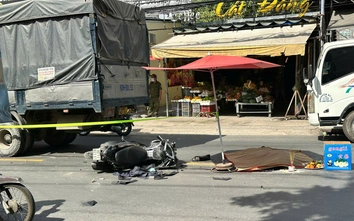 TP.HCM: Xe tải va chạm xe máy, người đàn ông tử vong thương tâm