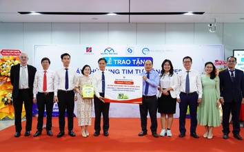 Tuyến metro số 1 được trang bị máy khử rung tim tự động, tăng năng lực cấp cứu khẩn cấp