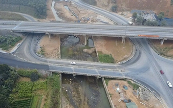 Nút giao IC19 kết nối cao tốc Nội Bài - Lào Cai với quốc lộ 4E dần hoàn thiện