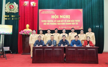 Bắc Ninh: Hơn 100 doanh nghiệp ký cam kết chấp hành pháp luật về trật tự ATGT