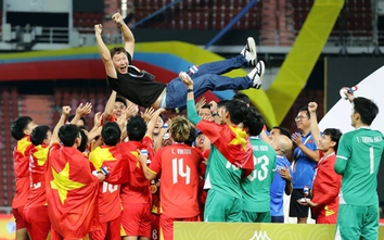 Dấu ấn lịch sử của HLV Kim Sang-sik