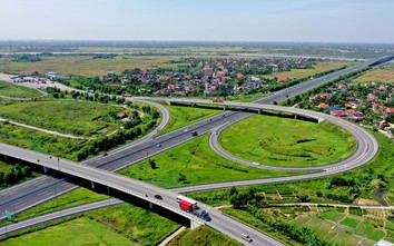 Nhiều bài học kinh nghiệm từ việc vượt mục tiêu hoàn thành 3.000km cao tốc