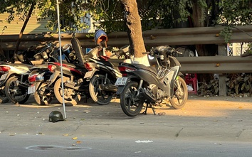 TP.HCM: Xe máy va chạm người đi bộ qua đường, một người tử vong