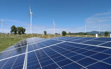 Dự án điện tái tạo hưởng giá FIT "mắc cạn", Bộ Công thương đề nghị xử lý hành chính