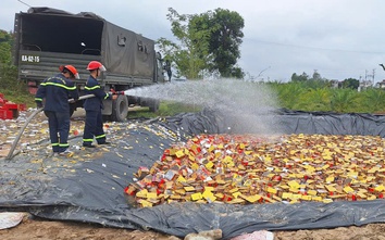 Bắc Ninh: Tiêu hủy gần 11 tấn pháo hoa nổ trái phép