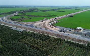 Thi công xuyên Tết, bảo đảm tiến độ cao tốc Châu Đốc - Cần Thơ - Sóc Trăng