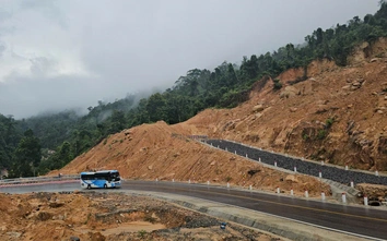 Các phương tiện đi Nha Trang - Đà Lạt được qua đèo Khánh Lê từ 5h đến 18h