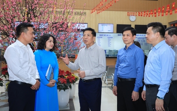 Bộ trưởng Trần Hồng Minh chỉ đạo phục vụ người dân đi lại an toàn và thuận tiện dịp Tết