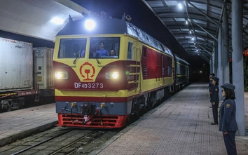 Tết ở ga biên giới…