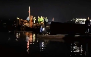 Lào Cai: Lật tàu chở khách trên hồ Thác Bà, 6 người mất tích