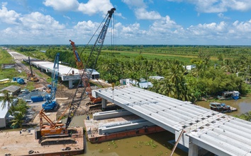 Đề xuất gần 30.000 tỷ đồng mở rộng cao tốc Châu Đốc - Cần Thơ - Sóc Trăng lên 6 làn xe